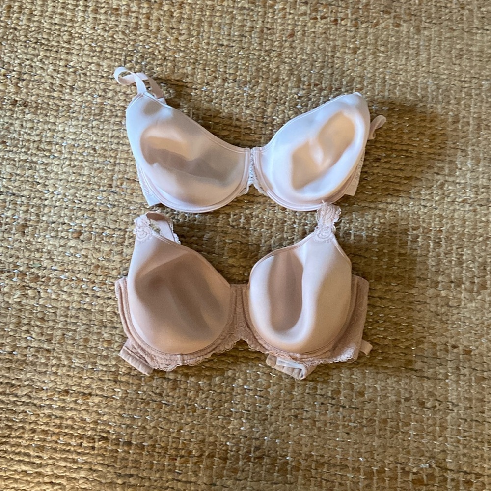 Selling 2 bras together 36DDD &36E